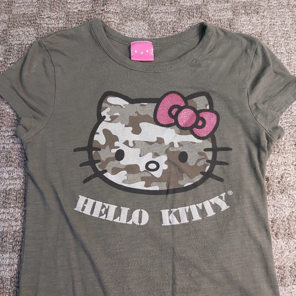 Hello Kitty t-shirt - Picture 3 of 7